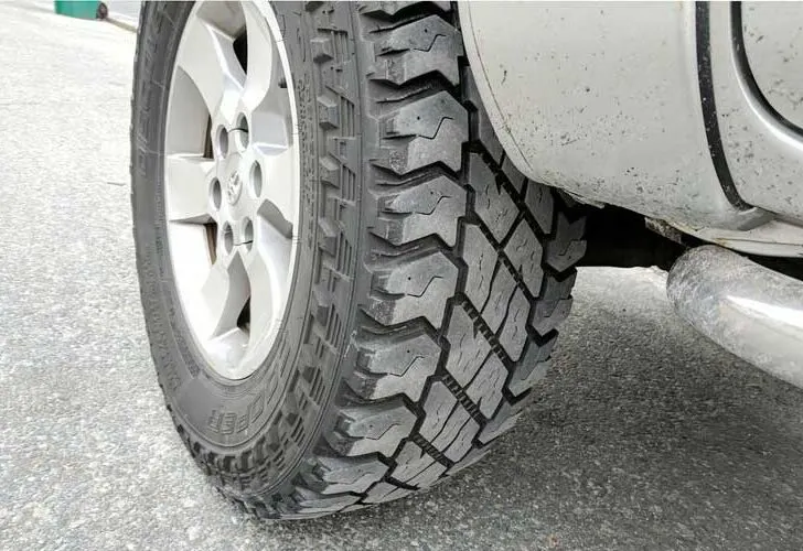 What Causes Cupping on Front Truck Tires?