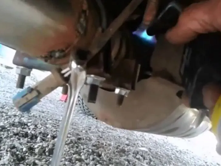 How to Replace Oxygen Sensor on Ford F150?