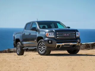 How Much Does a GMC Canyon Weight?