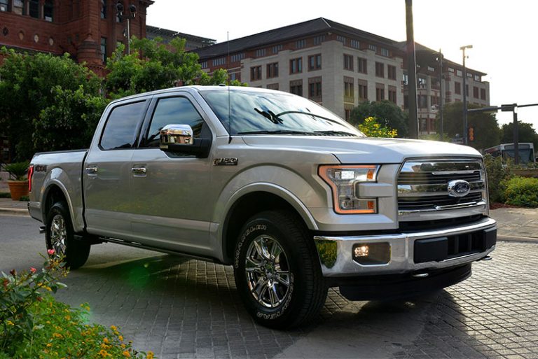 How Much Does a Ford F550 Weigh? 55 Examples