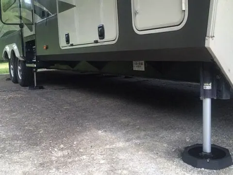 How Do RV Leveling Jacks Work?