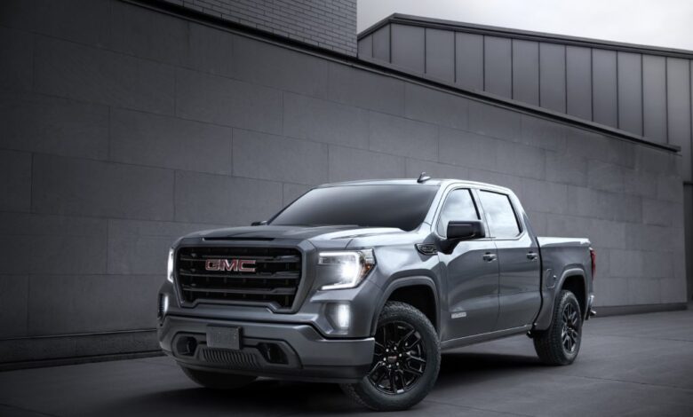 How Much Does a GMC Sierra 1500 Weigh?