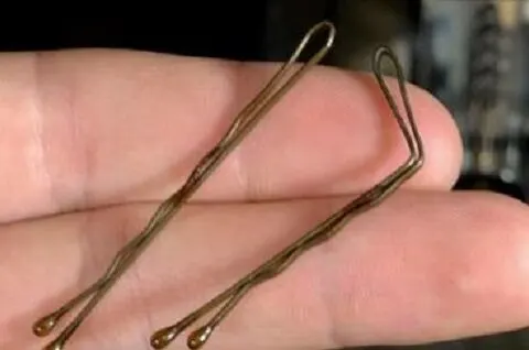 How to Pick a Camper Lock With a Bobby Pin?