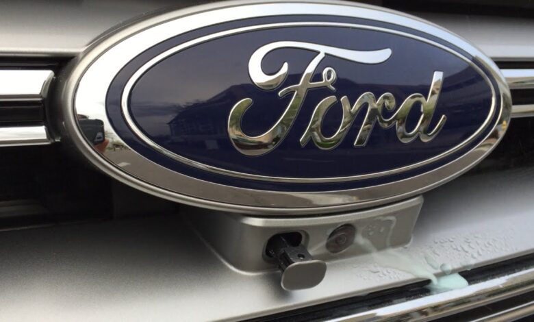 How to Use Front Camera Washer on Ford F150?