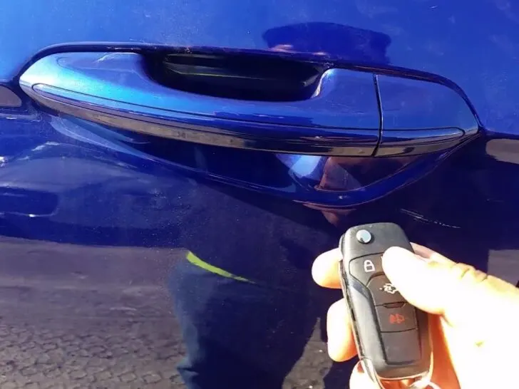 How to Unlock a Ford F150 with a Dead Battery?