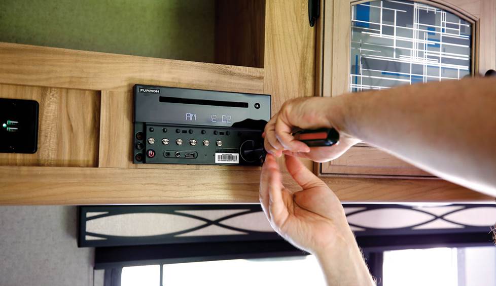 How to Wire a Car Stereo in a Camper? 12 Easy Steps