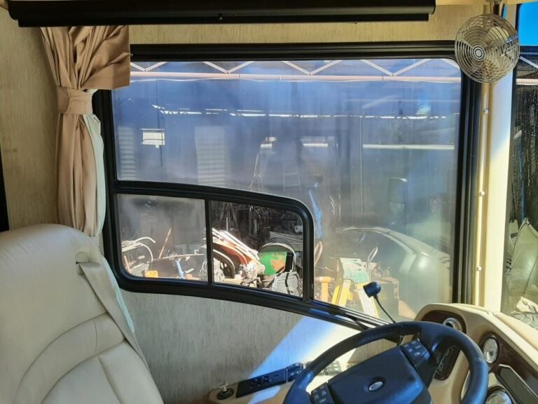 How to Clean Inside of Double Pane RV Windows? 9 DIY Methods