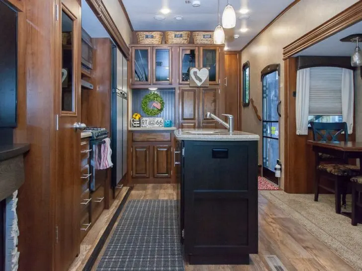 How to Organize RV Kitchen Cabinets?
