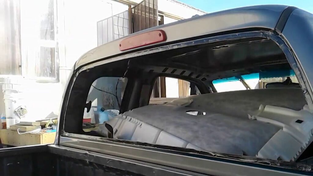 How to Remove Back Window From Truck? 7 Facts To Know