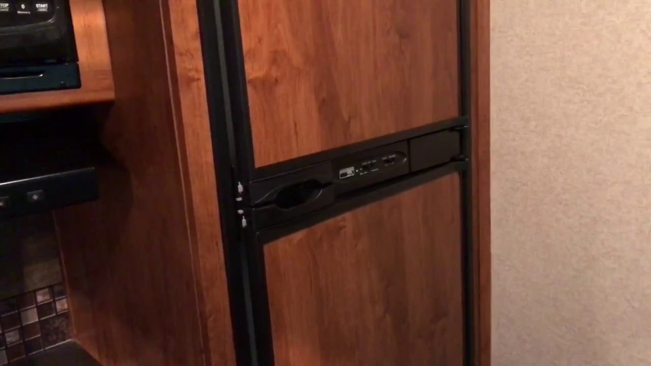 How to Replace RV Refrigerator Door Panels? 4 Facts To Know
