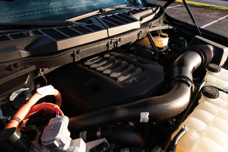How Much Does it Cost to Replace a Ford F150 Engine? (Explained)