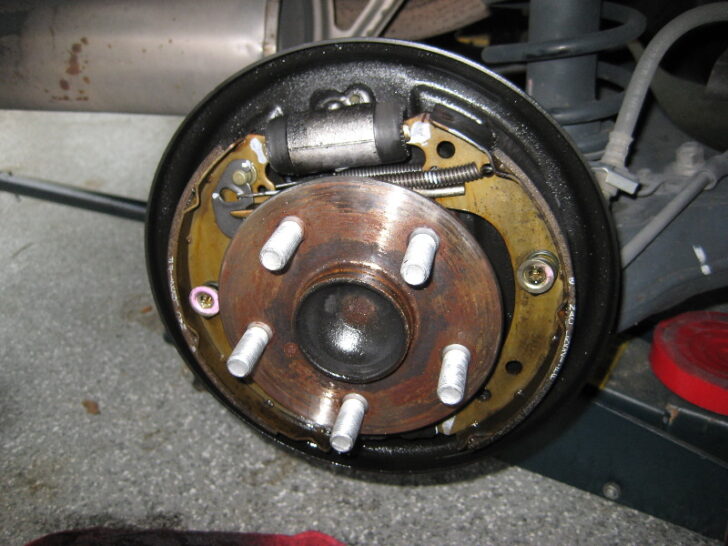 Why Do Pickup Trucks Have Drum Brakes?