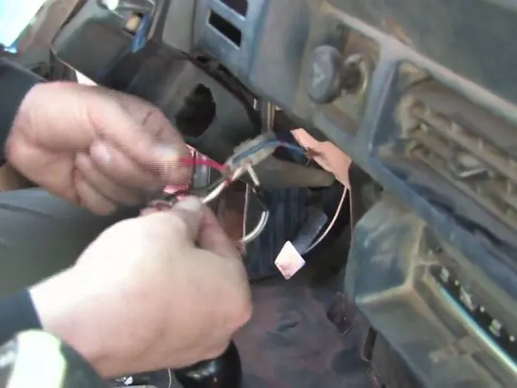 How to Hotwire a Ford F150 Truck?