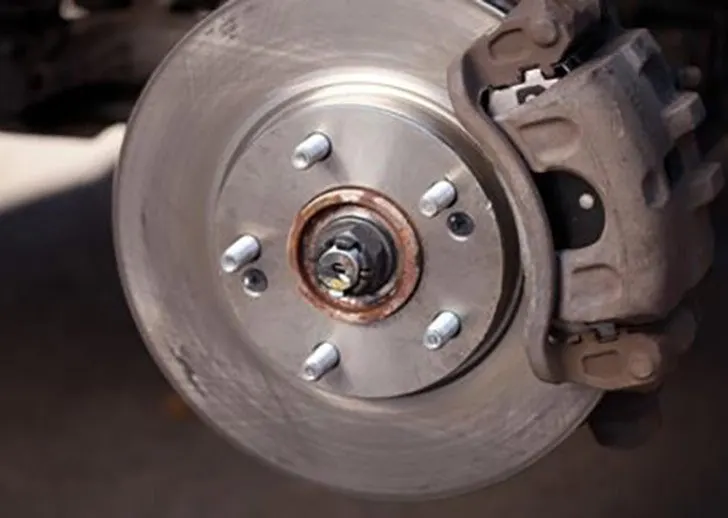 Why Is My Trailer Brakes Smoking?