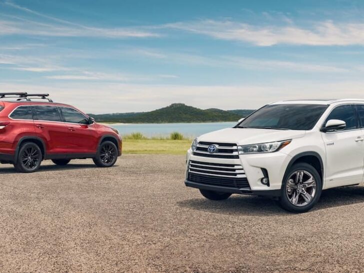 How Much Does a Toyota Highlander Weigh?
