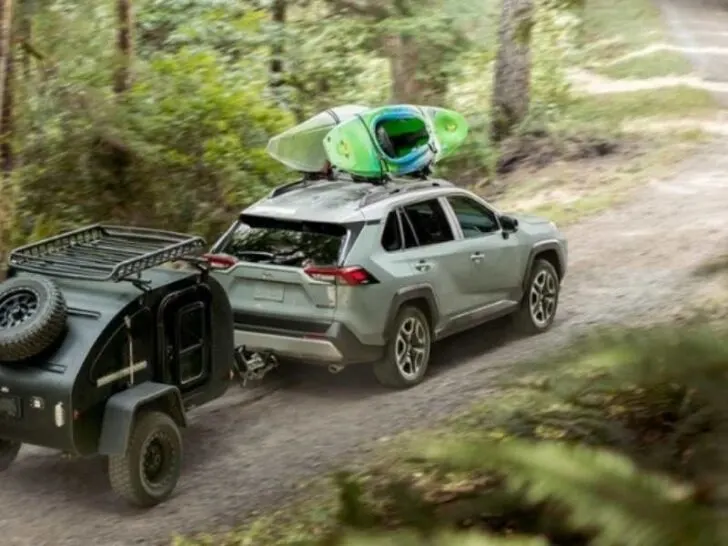 How Much Does a Toyota RAV4 Weigh?