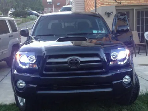 How to Install Spyder Headlights on Toyota Tacoma?