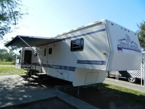 Is Travel Supreme RV Still in Business?