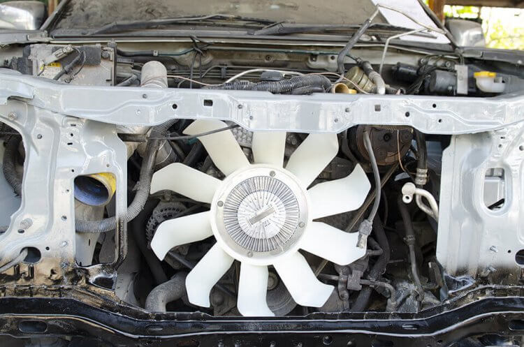 Will a bad fan clutch cause AC problems in Chevy Silverado?