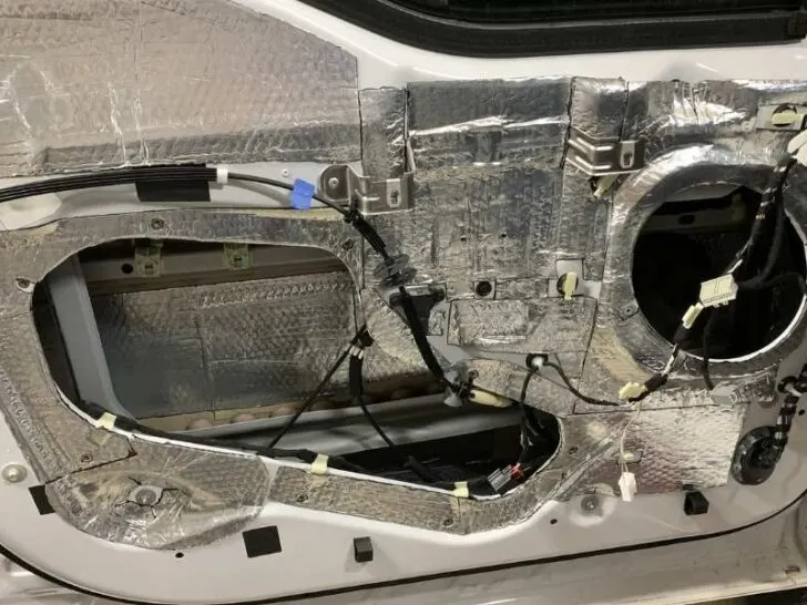 What Size Are F150 Door Speakers?