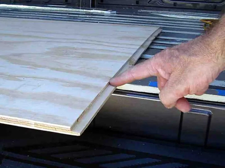 What is Recommended RV Subfloor Thickness?