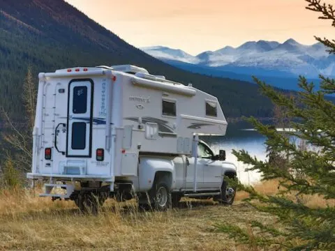 Common Problems with Northern Lite Truck Camper
