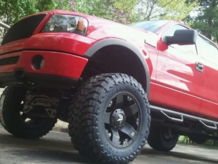 Can You Put a Leveling Kit on Top of a Lift Kit?