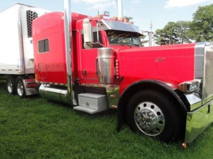 What is a Peterbilt Unibilt Sleeper?