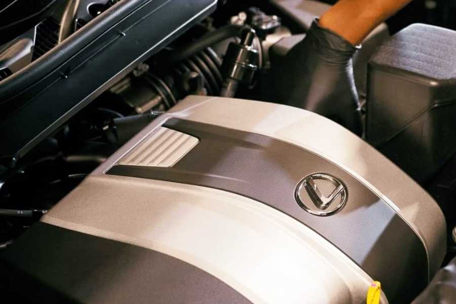 Does Lexus GX 460 Have Timing Belt Or Chain? (Explained)