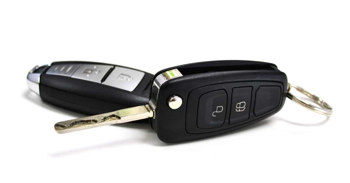 Why Do Rental Car Companies Give You Two Keys?