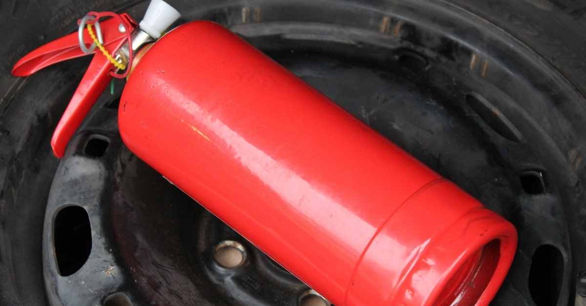 Do Cars Come With Fire Extinguishers? (Explained)