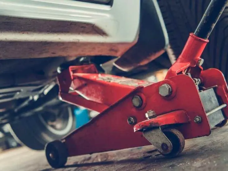 What Size Floor Jack Do I Need For F150?