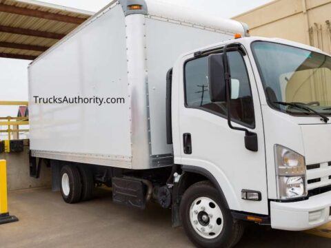 How Many Miles Can a Box Truck Last? (Explained)