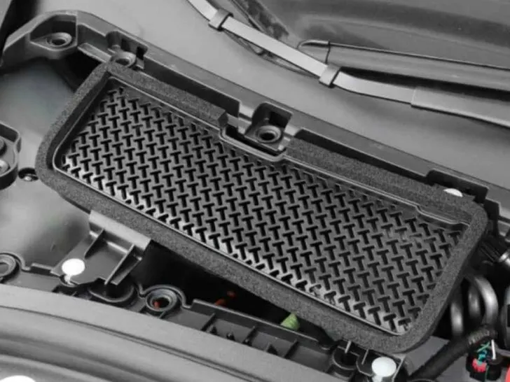 How much does it Cost to Replace Air Filter in Tesla Model 3?