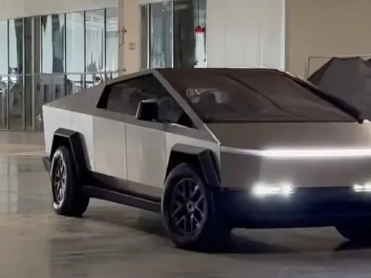 Will Cybertruck Fit in a Garage?