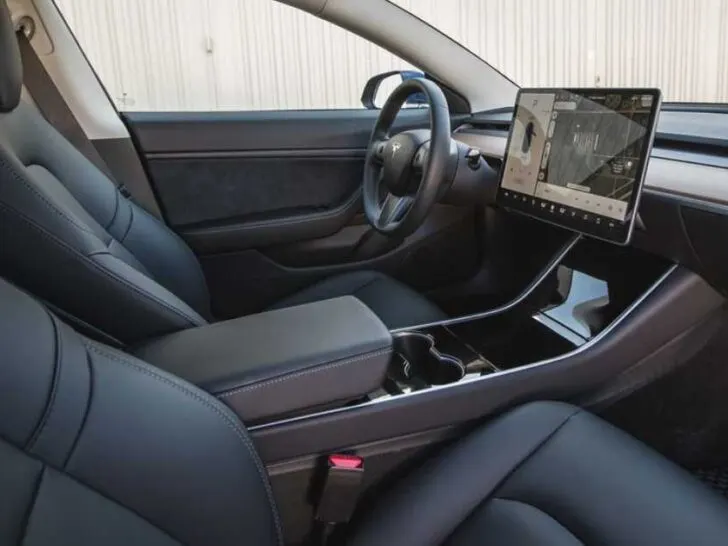 Does Tesla Model 3 Have Lumbar Support?