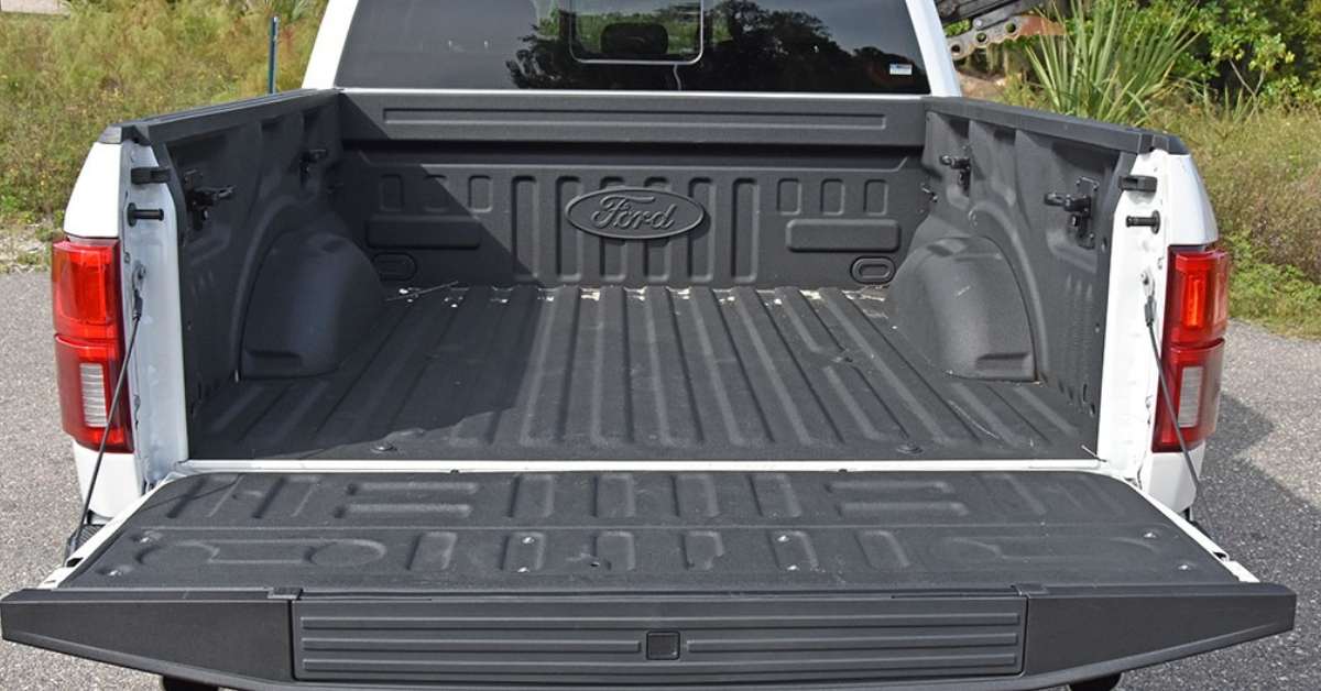 How Much Does a Ford Truck Bed Weigh? (Explained)