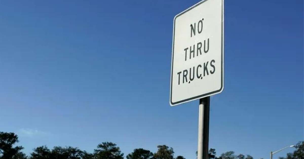 what-does-no-thru-trucks-mean-explained