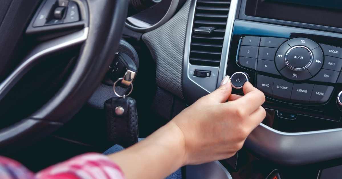 how-long-can-you-keep-your-car-radio-on-before-battery-dies