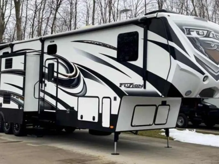 Common Problems with Fuzion Toy Hauler