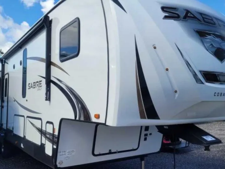 Common Problems with Sabre 36bhq RV