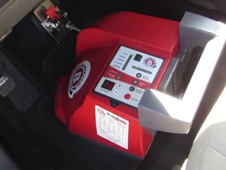 Can I Connect Brake Buddy 3 Directly to 12V RV Plug?