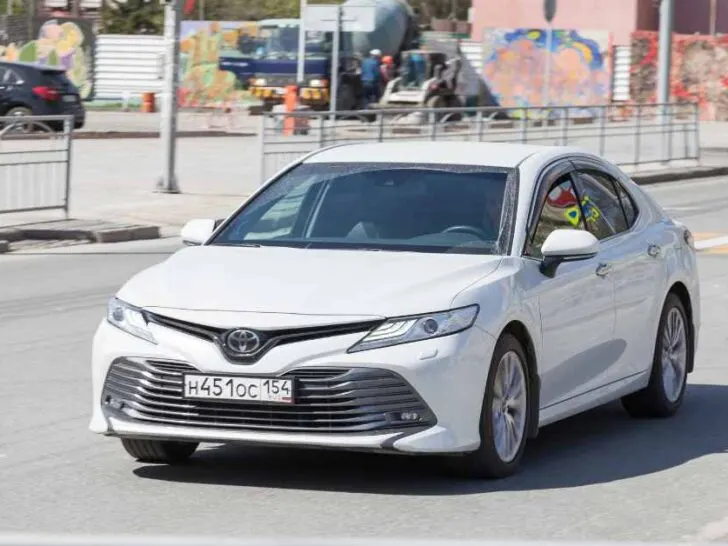 9 Easiest Cars to Drive For Beginners