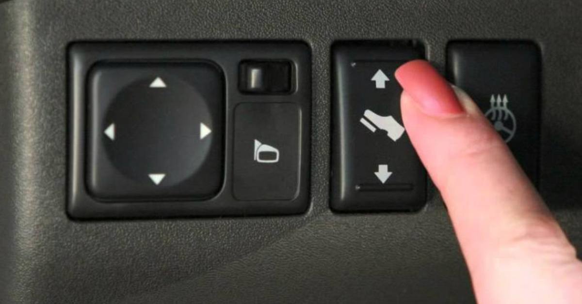 Operating PowerAdjustable Pedals on Ford F150 (Explained)