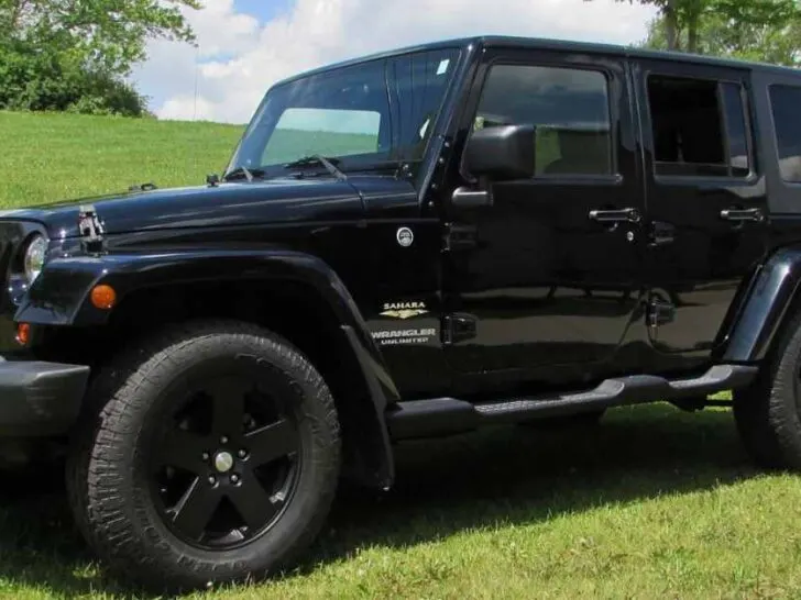 Will Toyota Tundra Wheels Fit a Jeep Wrangler?