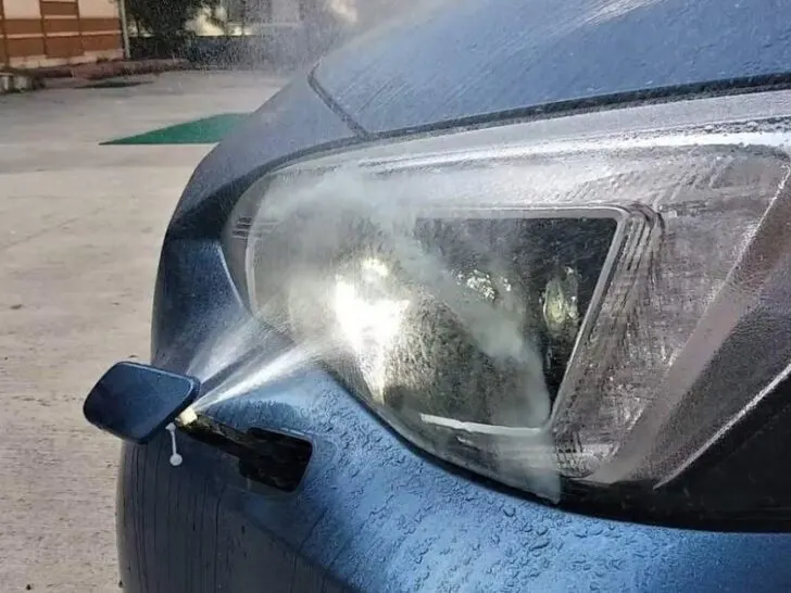 Does Nissan Altima Have Headlight Washers?