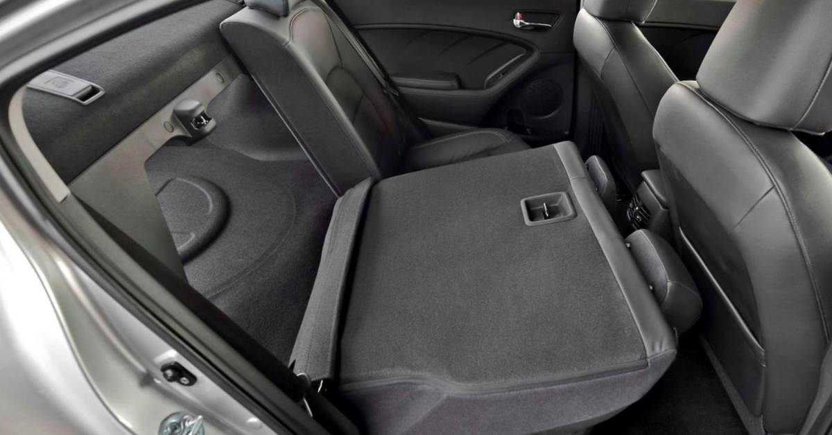 Does Kia Forte Back Seat Fold Down?