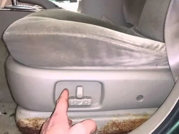 Kia Sorento Driver Seat Stuck