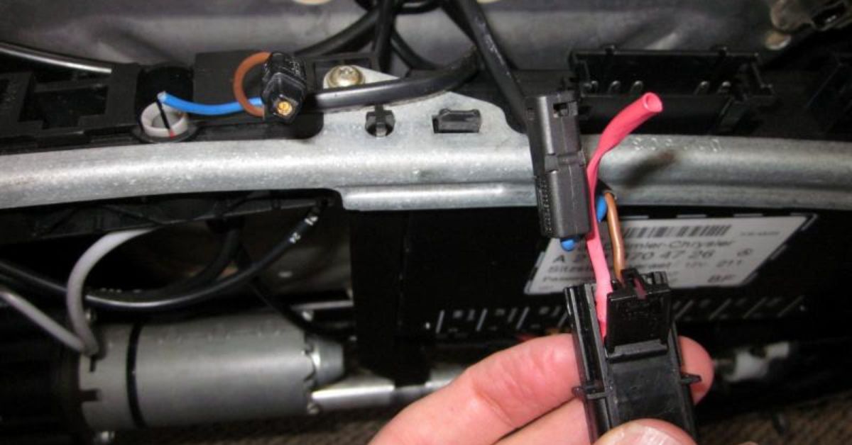 Kia Sorento Heated Seats Not Working (Causes & Solutions)