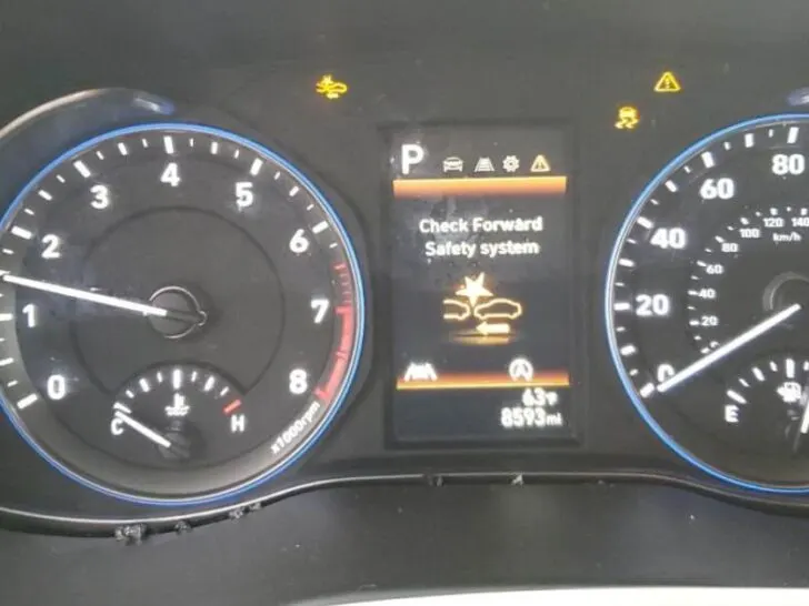 Check Forward Safety System in Hyundai